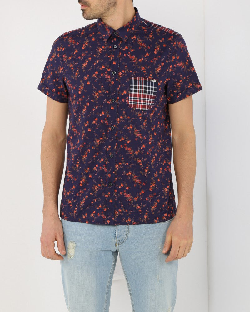 Petite floral Shirt